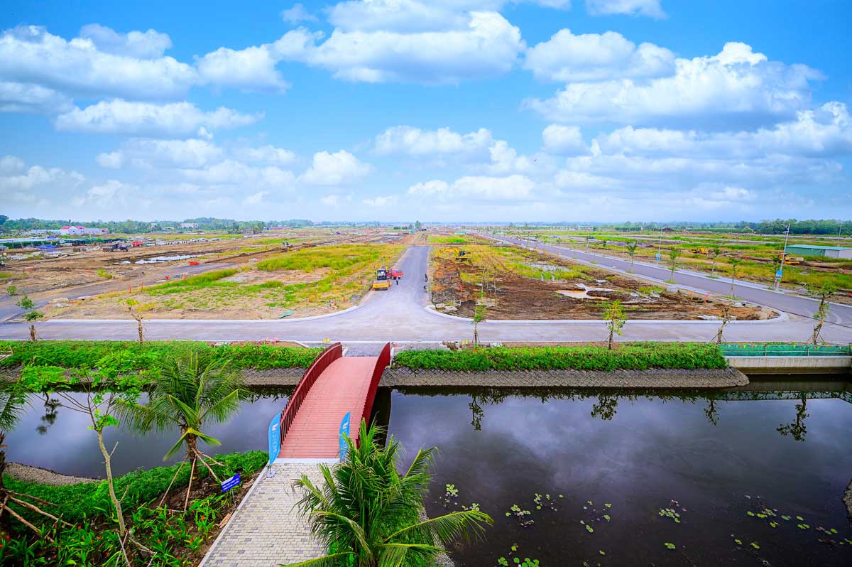 tien-do-thi-cong-du-an-la-home-long-an-moi-nhat-2025